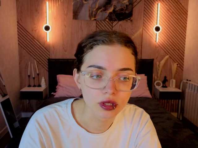Wullwet-rav live cam on BongaCams