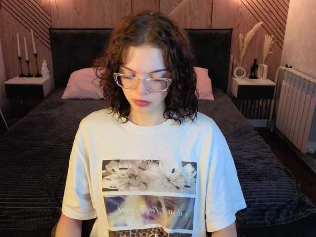 Wullwet-rav live cam on BongaCams