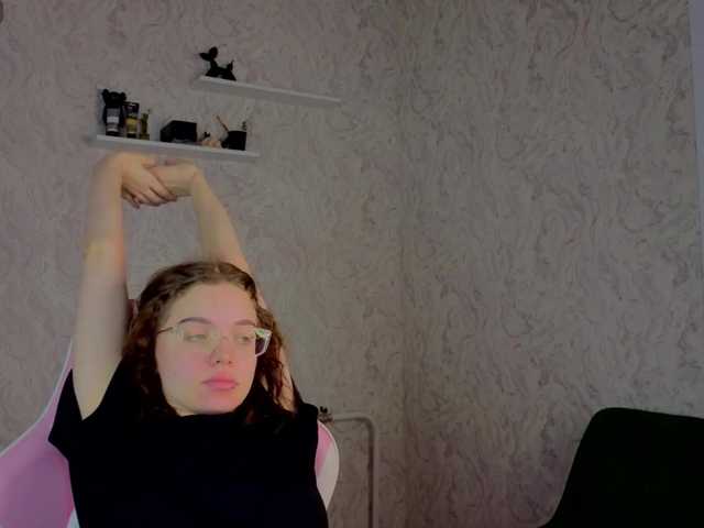 Wullwet-rav live cam on BongaCams