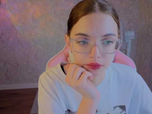 Wullwet-rav live cam on BongaCams