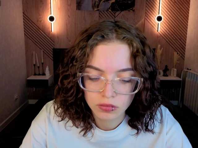 Wullwet-rav live cam on BongaCams