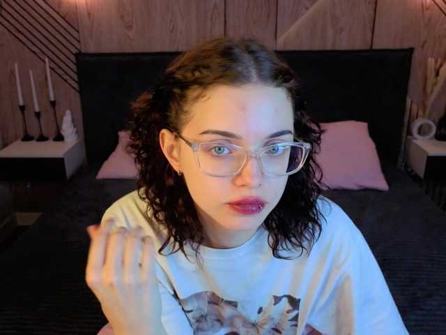 Wullwet-rav live cam on BongaCams