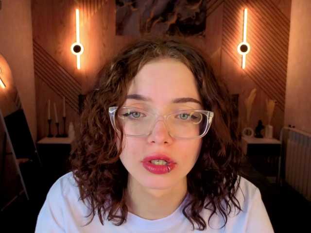Wullwet-rav live cam on BongaCams