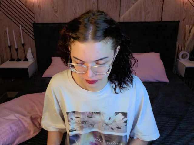 Wullwet-rav live cam on BongaCams
