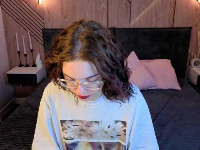 Wullwet-rav live cam on BongaCams