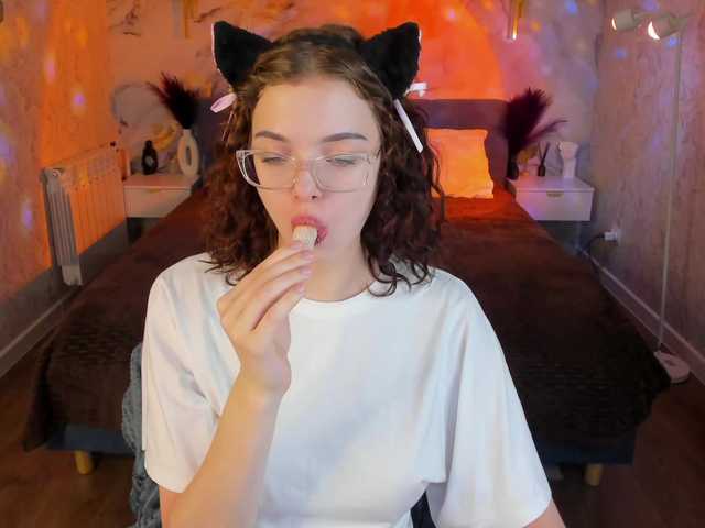 Wullwet-rav live cam on BongaCams