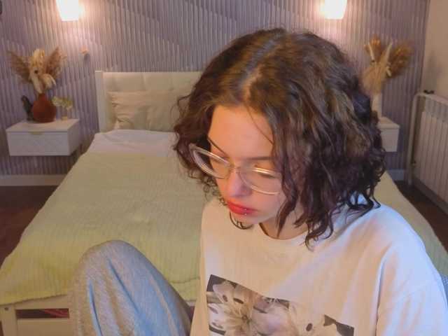 Wullwet-rav live cam on BongaCams