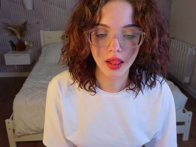 Wullwet-rav live cam on BongaCams