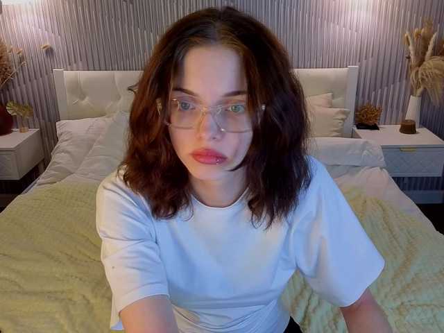 Wullwet-rav live cam on BongaCams