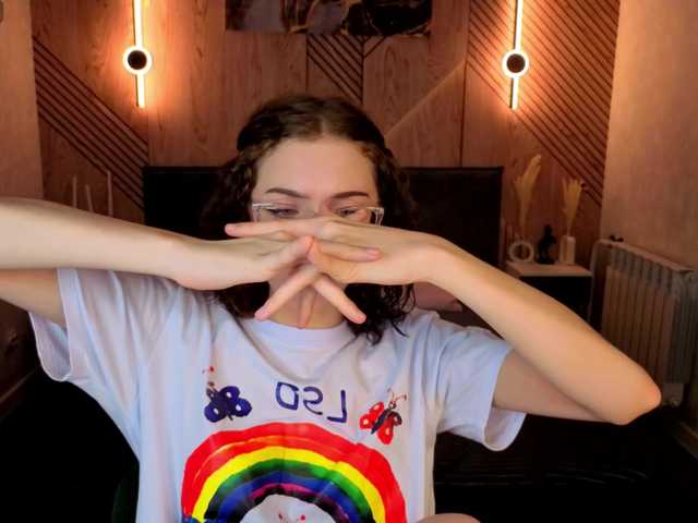 Wullwet-rav live cam on BongaCams