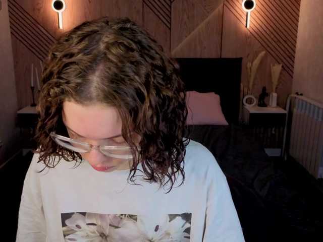 Wullwet-rav live cam on BongaCams