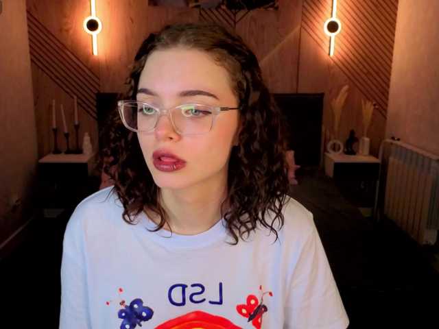 Wullwet-rav live cam on BongaCams