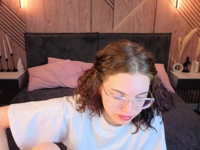 Wullwet-rav live cam on BongaCams