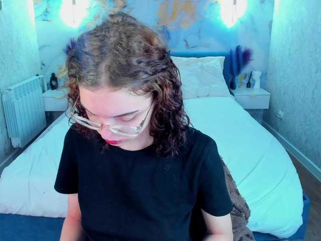 Wullwet-rav live cam on BongaCams