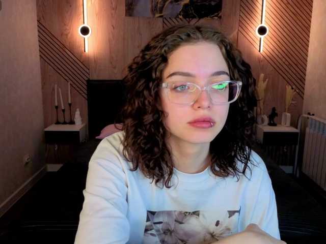 Wullwet-rav live cam on BongaCams