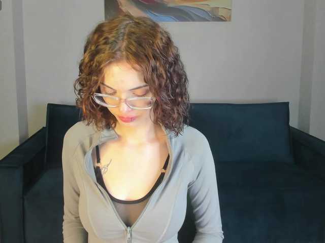 Wullwet-rav live cam on BongaCams