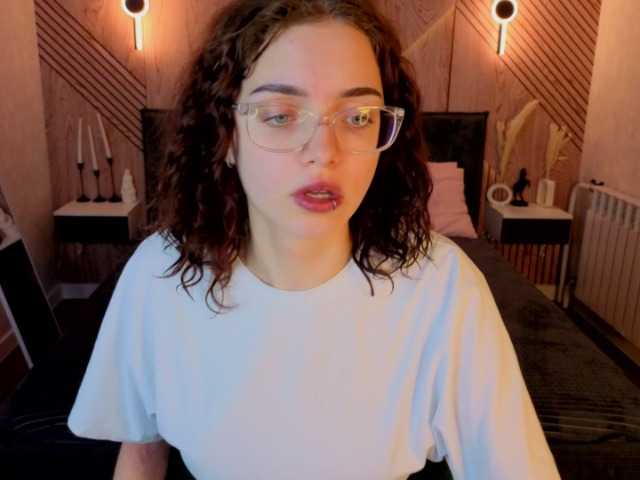 Wullwet-rav live cam on BongaCams