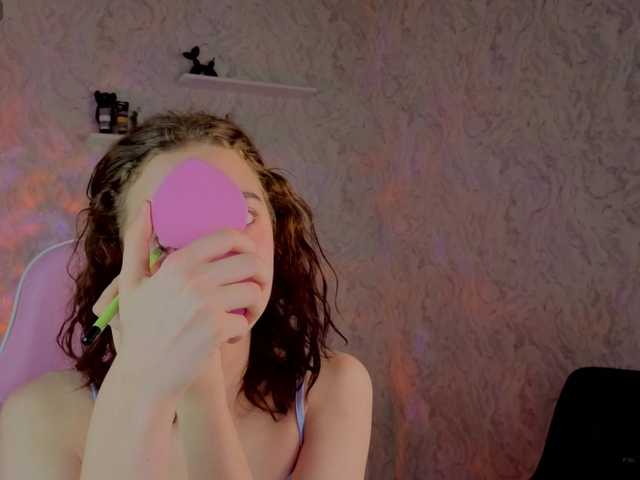 Wullwet-rav live cam on BongaCams