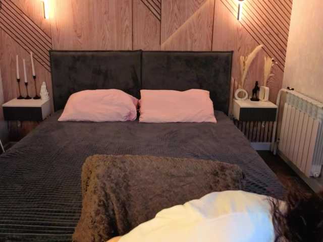 Wullwet-rav live cam on BongaCams