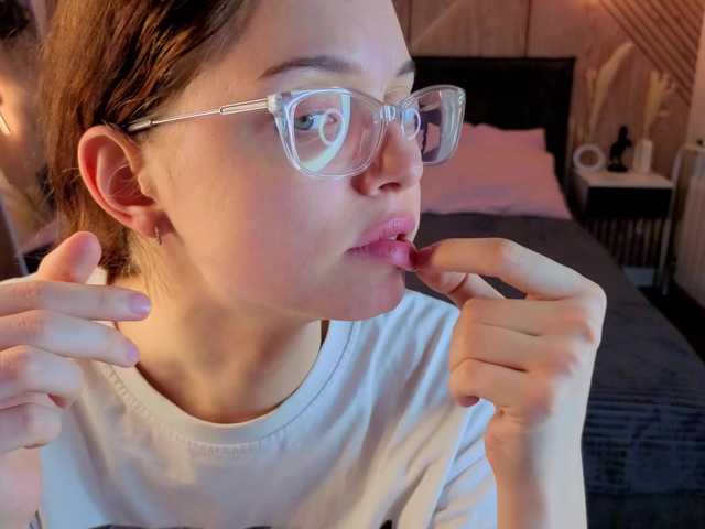 Wullwet-rav live cam on BongaCams