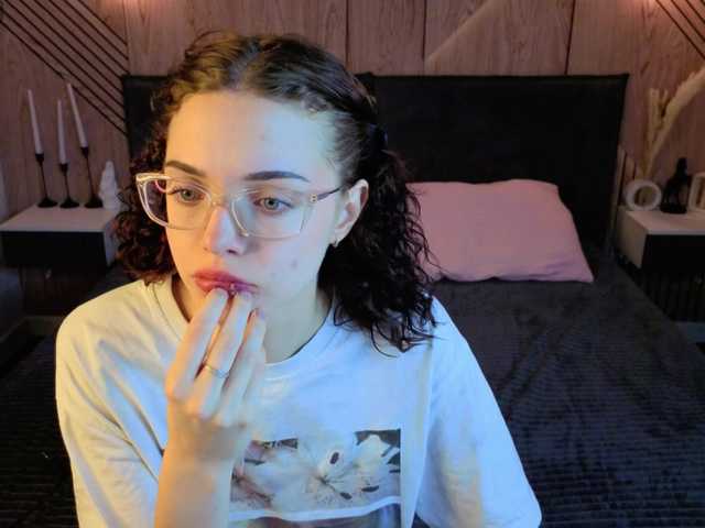 Wullwet-rav live cam on BongaCams