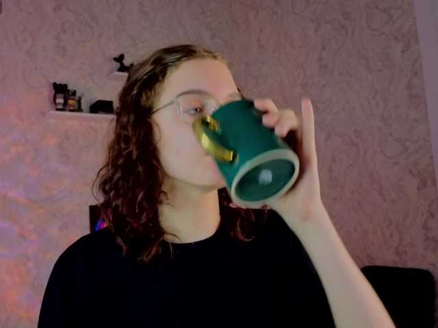 Wullwet-rav live cam on BongaCams