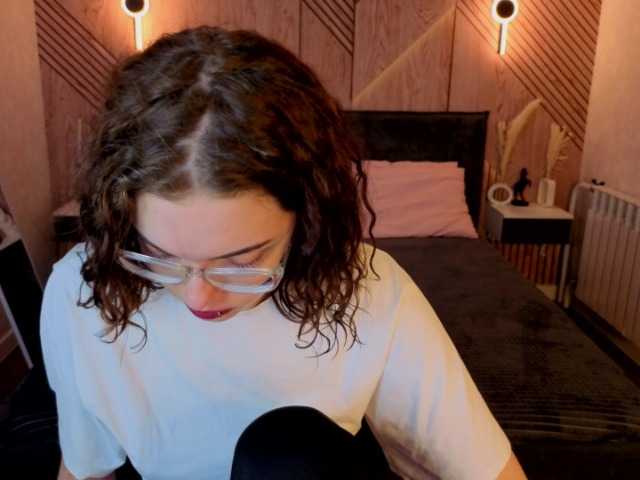 Wullwet-rav live cam on BongaCams