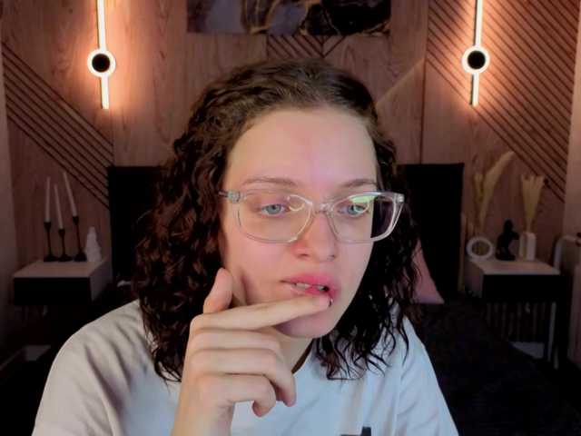 Wullwet-rav live cam on BongaCams