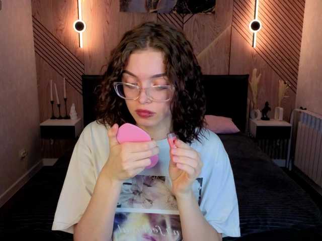 Wullwet-rav live cam on BongaCams