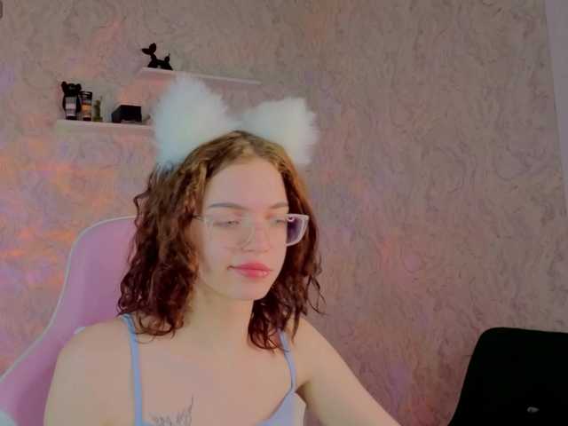 Wullwet-rav live cam on BongaCams