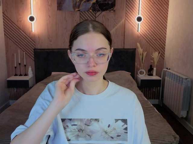 Wullwet-rav live cam on BongaCams