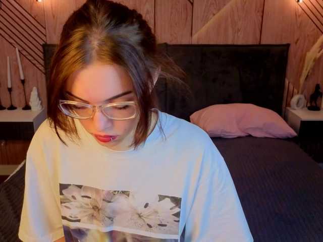 Wullwet-rav live cam on BongaCams