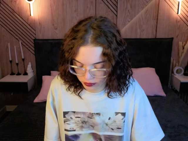 Wullwet-rav live cam on BongaCams