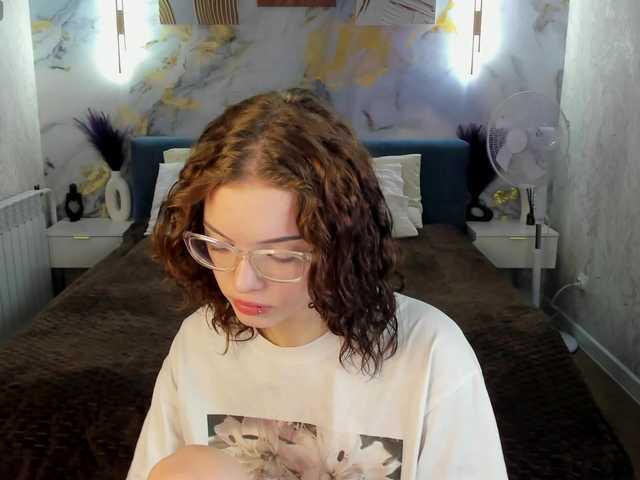 Wullwet-rav live cam on BongaCams