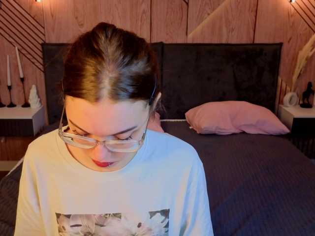 Wullwet-rav live cam on BongaCams