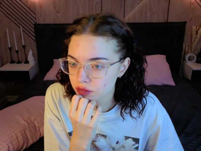 Wullwet-rav live cam on BongaCams