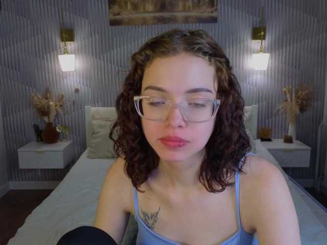 Wullwet-rav live cam on BongaCams