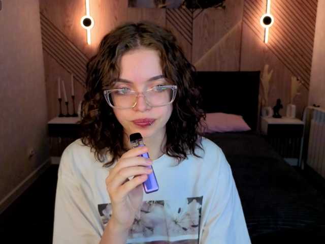 Wullwet-rav live cam on BongaCams