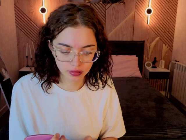 Wullwet-rav live cam on BongaCams