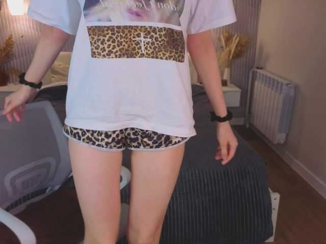 Wullwet-rav live cam on BongaCams