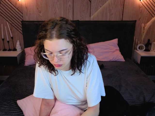 Wullwet-rav live cam on BongaCams