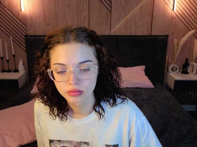 Wullwet-rav live cam on BongaCams