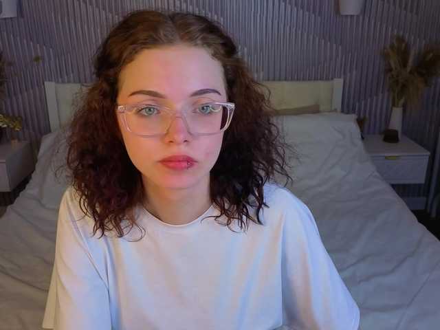 Wullwet-rav live cam on BongaCams