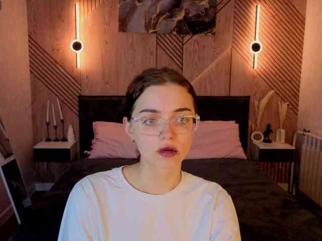 Wullwet-rav Live Webcam on BongaCams