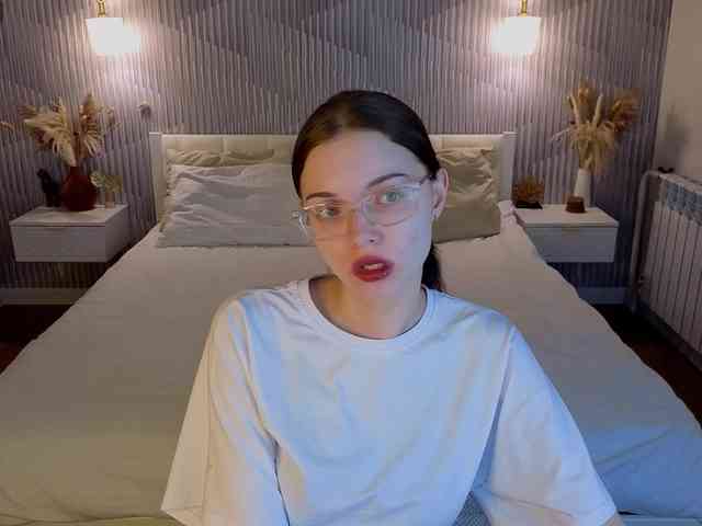 Wullwet-rav Live Webcam on BongaCams