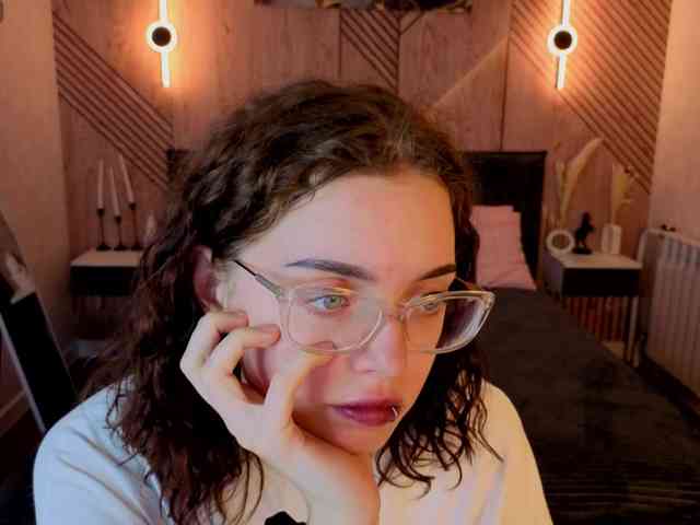 Wullwet-rav Live Webcam on BongaCams