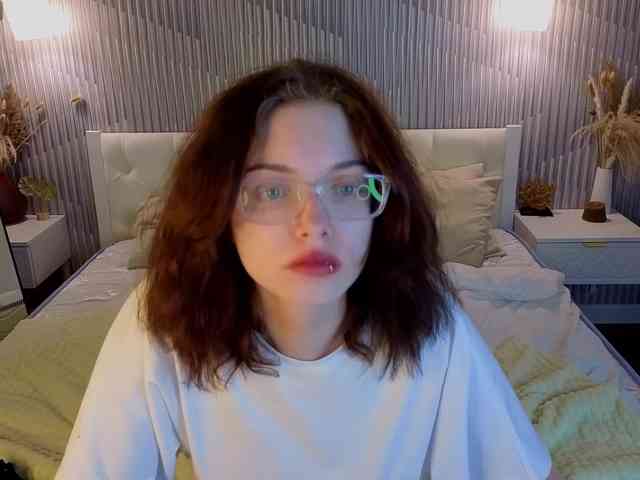 Wullwet-rav Live Webcam on BongaCams