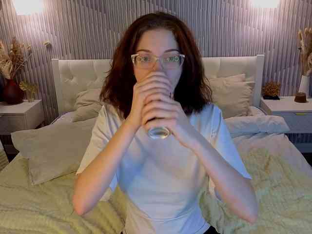 Wullwet-rav Live Webcam on BongaCams