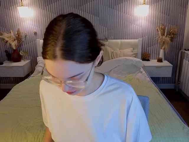 Wullwet-rav Live Webcam on BongaCams