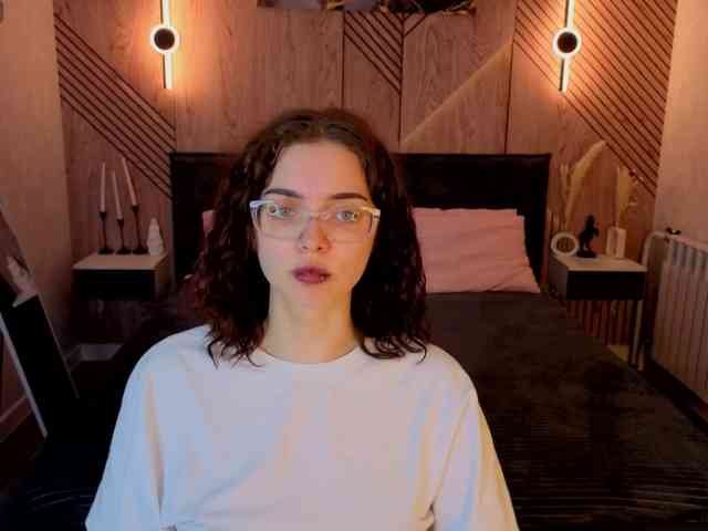 Wullwet-rav Live Webcam on BongaCams